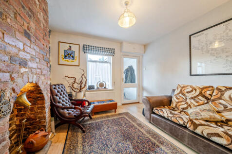 1386201-4-69297281db924