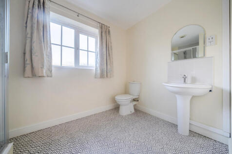 1393976-21-6941a2aed252f