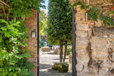 Property Image 28