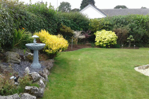 Side garden