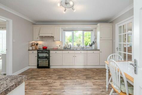 Kitchen/breakfast rm