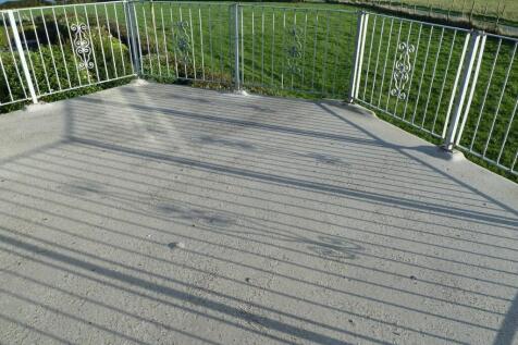 Balcony off Bed one