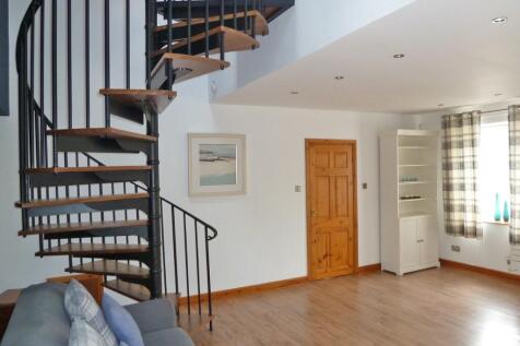 Spiral stairs to F.F