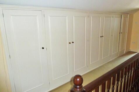 Landing storage