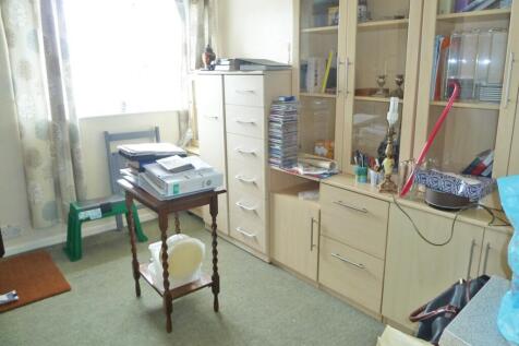 Study/4th Bedroom