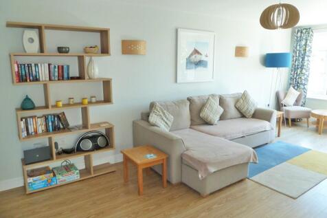 Spacious Lounge
