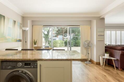 SandyShoresFlat2MarinaCourt-ph14_print.jpg