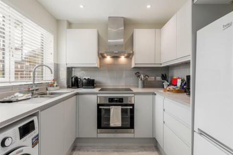 TradeWinds103LabradorDrive-28print.jpg