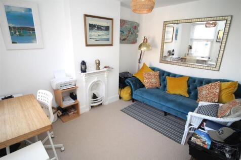 Bedroom 3.JPG