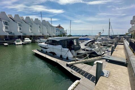Marina berth 41.jpg