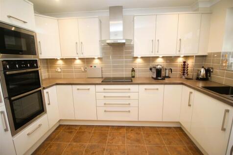 kitchen .JPG