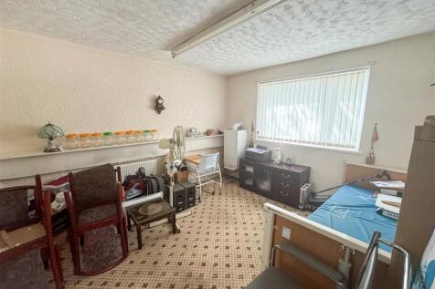 Extended Reception Room
