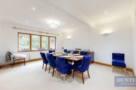 Pramukh Krupa, Chorleywood Road - RgruXvFgatGUzqYH