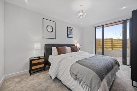 RC- bejoux court- flat 4 - bedroom 3 (1).JPG