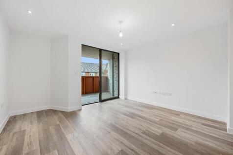 Wrealty - Flat 26, Bejoux Court - ReceptionC1 (1).