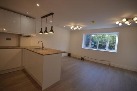 79 Oakington Avenue ALL FLATS  (37).JPG