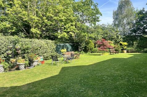 Communal gardens.jpeg
