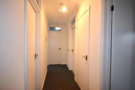 Hallway .JPG
