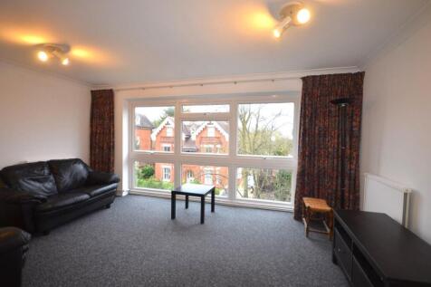 Living room 2.JPG