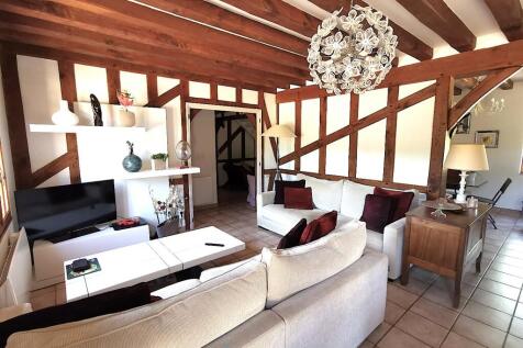Property Image 4