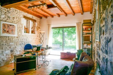 Property Image 18