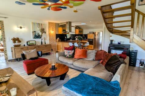 Property Image 6