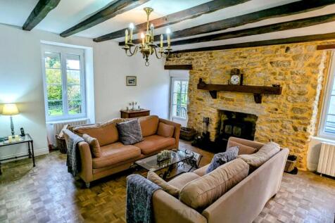 Property Image 4