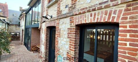 Property Image 1