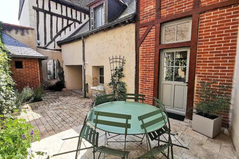 Property Image 1