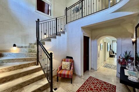 Claridges Villa 10