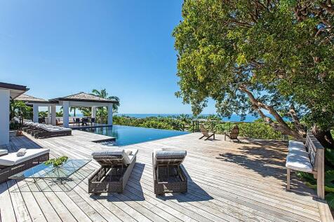 Sundeck House