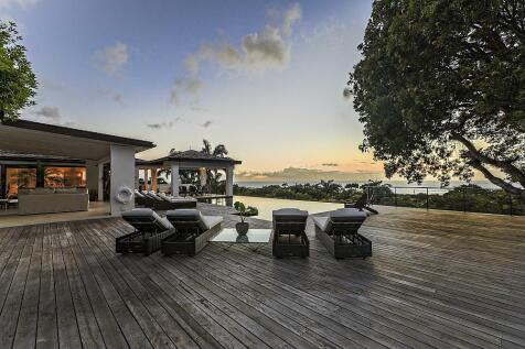 Sundeck House