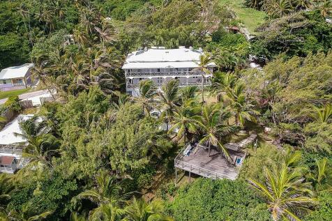 Eco Lodge