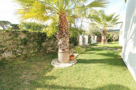 3 Bedroom Single Storey Villa Close To Beach, Albufeira