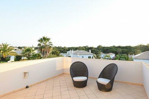 Luxurious 4 bedroom villa for sale Vila Sol