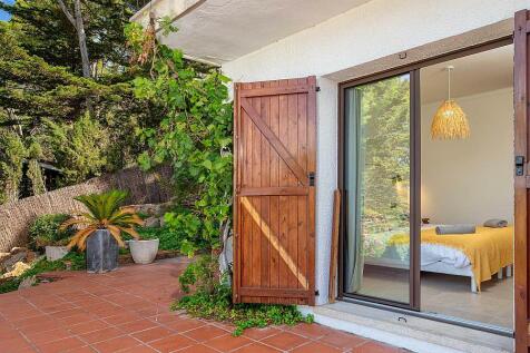 Property Image 39