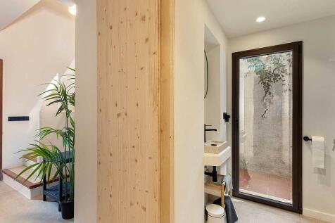 Property Image 44