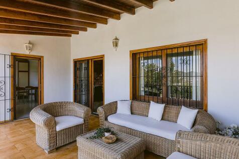 Villa with Tourist Licence for sale in Ibiza