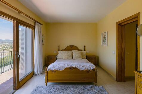 Villa with Tourist Licence for sale in Ibiza
