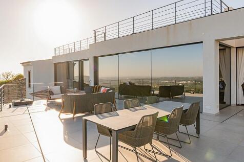Contemporary masterpiece for sale Algarve