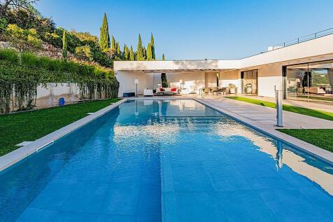 Contemporary masterpiece for sale Algarve