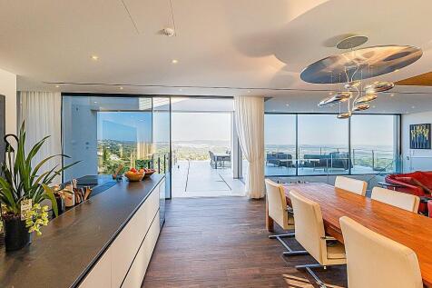 Contemporary masterpiece for sale Algarve