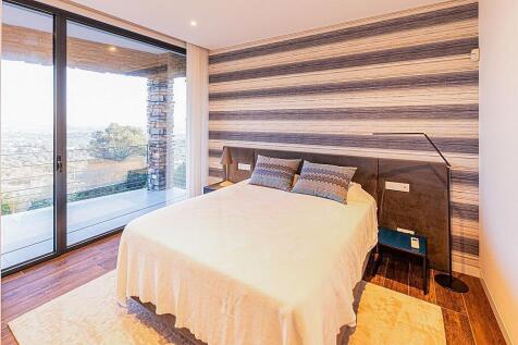 Contemporary masterpiece for sale Algarve