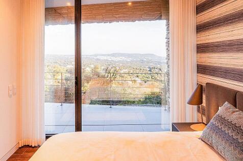 Contemporary masterpiece for sale Algarve
