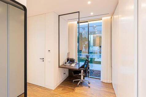 Contemporary masterpiece for sale Algarve
