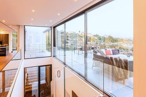 Contemporary masterpiece for sale Algarve