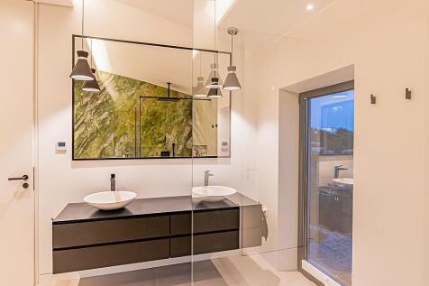 Contemporary masterpiece for sale Algarve