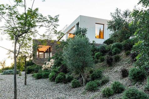 Contemporary masterpiece for sale Algarve