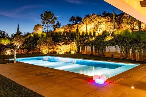 Contemporary masterpiece for sale Algarve