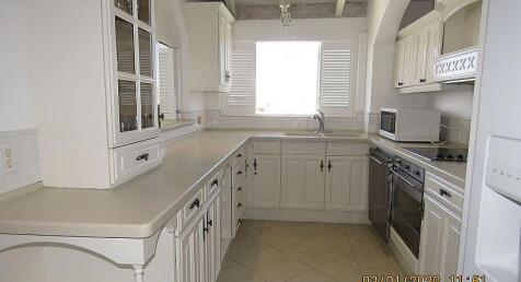 Port St Charles 330